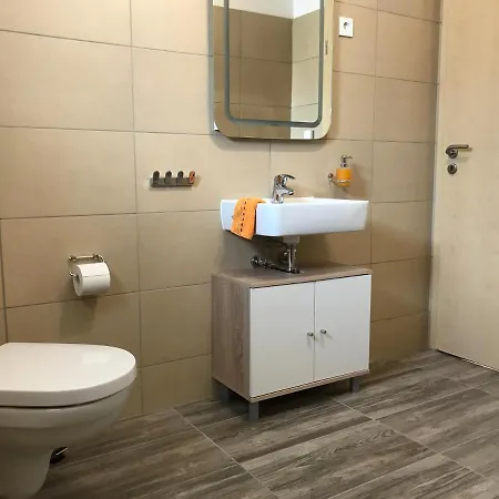 Apartment Zur Alten Schule *
