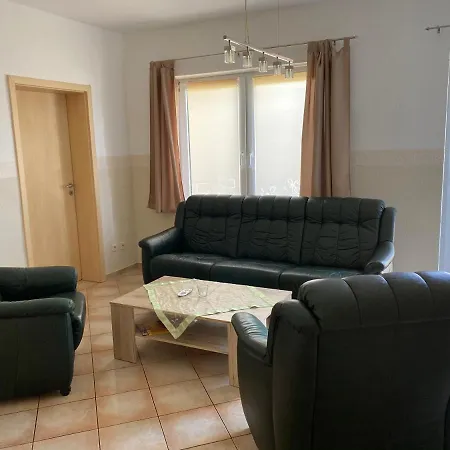 Zur Alten Schule Daire Altenkirchen (Mecklenburg-Vorpommern)