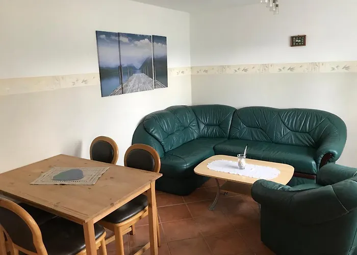 Апартаменты Zur Alten Schule Альтенкирхен