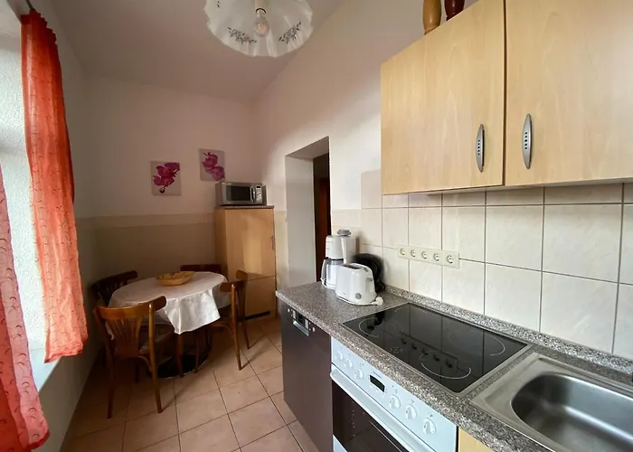 Zur Alten Schule Апартаменты Альтенкирхен