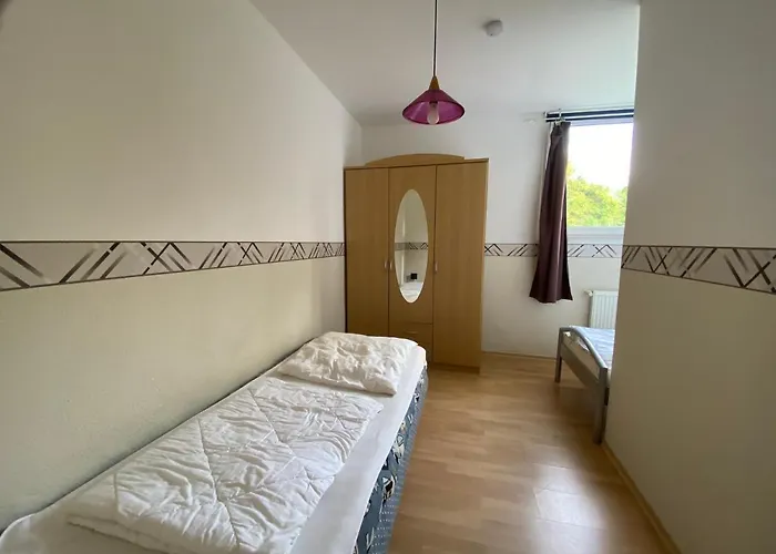 Zur Alten Schule Апартаменты Альтенкирхен